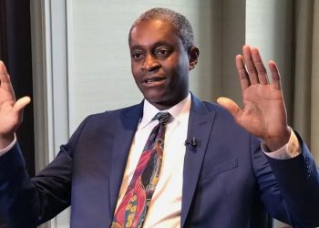 보스틱 총재 “금리인하 서두를 이유 전혀 없어”