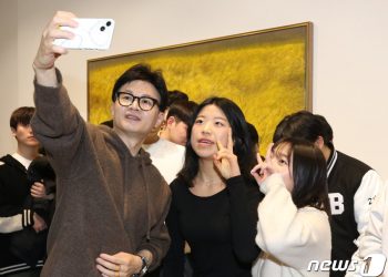 한동훈 “이재명 1대1 토론…김어준이 사회자 해도 상관없다”