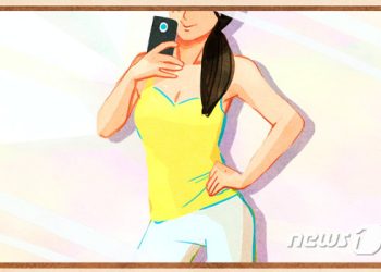 “어려 보이고파” 레깅스 입고 동네 누비는 60대 시모…친구들 놀림에 손주 ‘눈물’