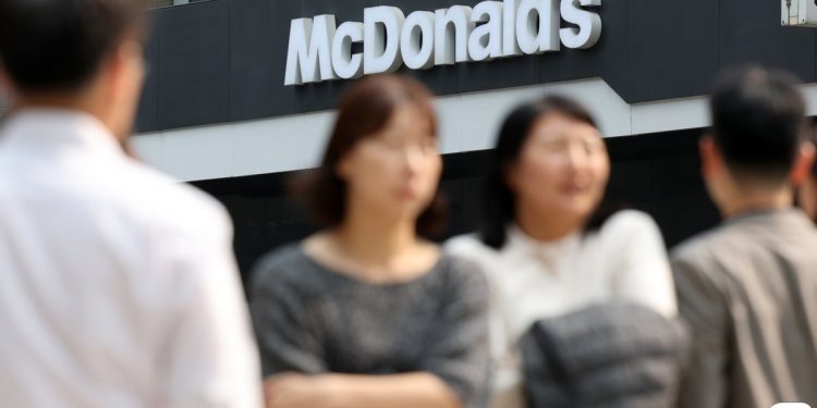 전세계 맥도날드 먹통…한국은 일단 ‘정상화’ 원인은 아직 “조사중”