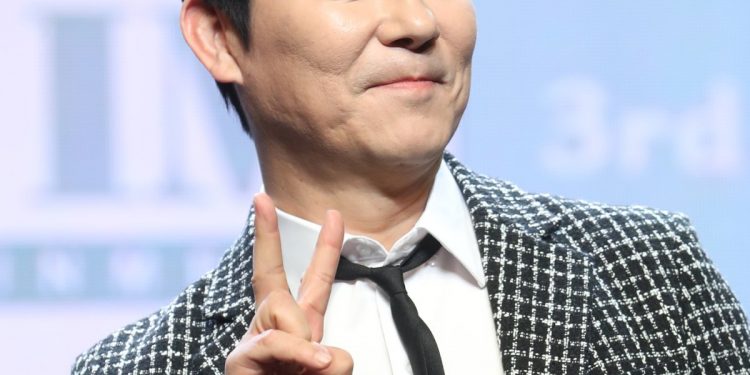 임창정, 지난주 피의자 신분으로 검찰 소환조사