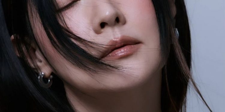 53세 이영애, 나이 안 믿기는 동안 미모…역시 ‘퀸’