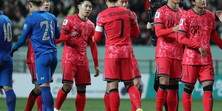 미소 찾은 이강인과 다시 뭉친 태극전사…어쩌면 마지막 ‘황선홍호’가 뜬다