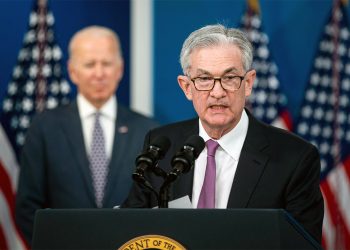 美 6월 금리 인하는 바이든 재선가도에 청신호…파월 결단 내릴까