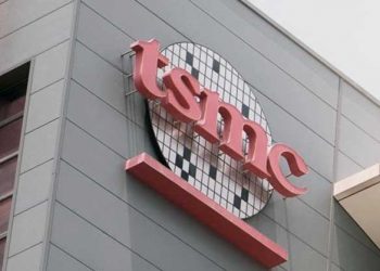 대만 강진에 美서 반도체 대만 의존도 줄여야 한목소리