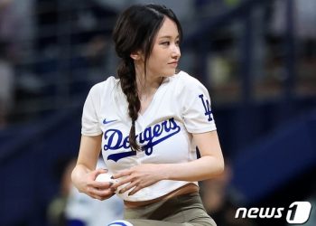 무서운 여배우들?…송하윤 이어 전종서 학폭 의혹에 “명백한 허위”