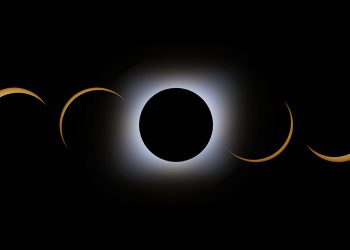 개기일식에 美 들썩 “8조원 경제효과…스위프트 콘서트 분위기”