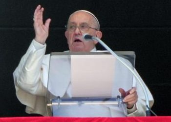 교황청 “성전환 수술과 대리모, 인간 존엄성 침해” 반대 재확인