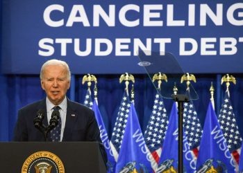 바이든, 대규모 학자금 대출 탕감 계획 재발표…”수혜자 2300만명”
