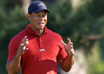 ‘황제’ 우즈, 마스터스 100번째 라운드서 최하위…14개월 만에 72홀 완주