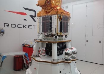 우주 간 초소형군집위성, “재난 관리·안보 감시에 산업도 키운다”