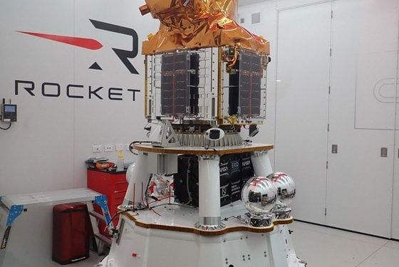 우주 간 초소형군집위성, “재난 관리·안보 감시에 산업도 키운다”