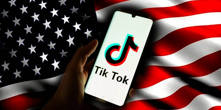 바이든 틱톡매각법 서명했지만…’Z세대 표심’에 캠프는 계속 사용