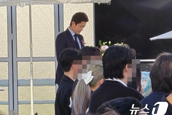 ‘의리’ 김대호, ‘나혼산’서 만난 예비부부 결혼식 사회 약속 지켰다