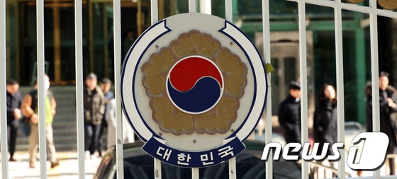 국정원 “北, 엘리트 이탈에 南에 보복 기도”…재외공관 테러경보 상향