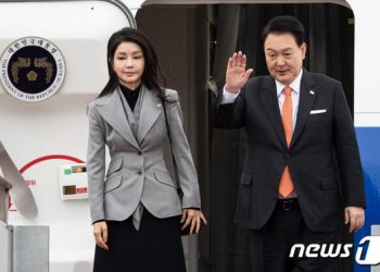 이원석 검찰총장 “김건희 여사 명품백 의혹 신속 수사…수사팀 구성” 지시