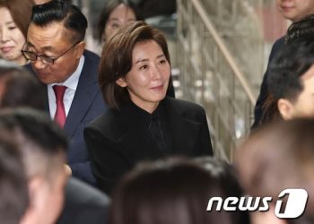 나경원 “용산 대통령 따로, 여의도 대통령 따로 있어”
