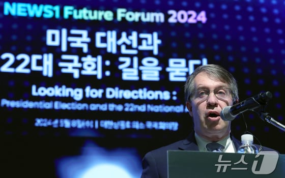 ‘트럼프 2.0′ 대비 절실…’국가부채·인구절벽’ 발등 뜨거운 한국