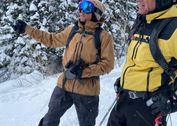 케네디 “10년 전 기생충이 뇌 먹어…5마리 더 먹어도 토론 자신있다”