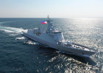 미군 앞에서 ‘정밀 포격’ 과시한 필리핀 주력함…HD현대重 작품이었다