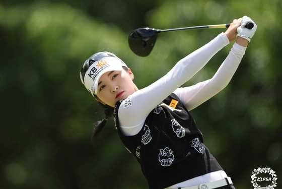 기세 오른 이예원, 2주 연속 우승 노린다…두산 매치플레이서 ‘매치퀸’ 도전