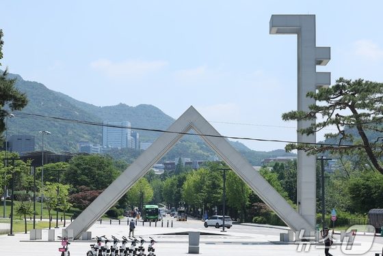“N번방이 어떻게 교내에…” 서울대생들 충격 속 ‘2차 가해’ 걱정
