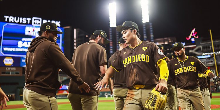 김하성, 애틀랜타와 DH 1차전서 1안타 2볼넷…3G 연속 출루