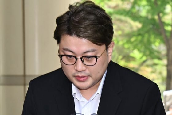 김호중, 자포자기했나 “유치장 독방서 잠만 자…삼시세끼 구내식당 도시락”