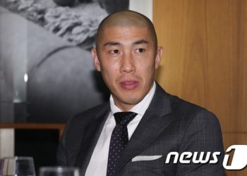 차두리 “바에서 뽀뽀한 여자? 그날 처음 봤다” 양다리 의혹에 해명