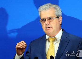 ‘아브레우’ “논란 접고, 이제 탐사·개발 방안 논의할 때”