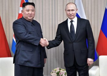 북러, 푸틴 방북 동시발표…”김정은 초청으로 18~19일 국빈 방문”