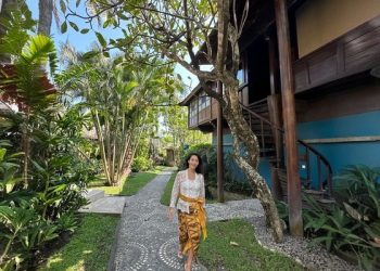 ‘이범수와 파경’ 이윤진, 발리서 호텔리어로 새출발 “또 다른 시작”