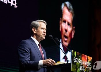 조지아 주지사 “현대차 수소트럭 친환경 놀라워…공상과학 수준”