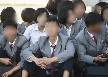 고교생 6명이 목욕탕 빌려 집단 성관계·마약…北서 막장 사건