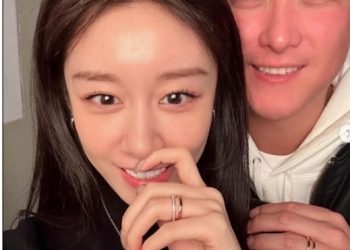 티아라 지연♥황재균, 황당 이혼설…”사실무근” 초고속 해명