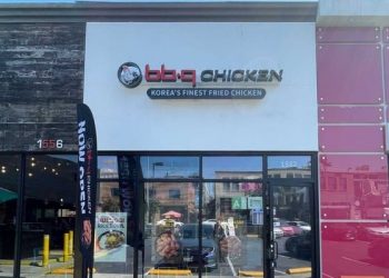 “美 영화 중심지에 우뚝”…BBQ, LA할리우드점 오픈