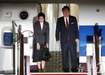 윤 대통령, 워싱턴 도착…나토서 ‘안보’ 순방 돌입