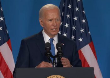 ‘완주 의지’ 바이든 “트럼프 이길 최적임자…시작한 일 완수할 것”