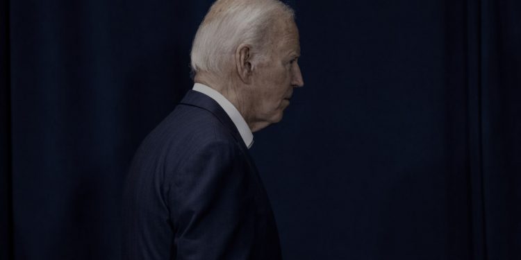 바이든, 대선 후보직 사퇴 관련해 내일 대국민 연설