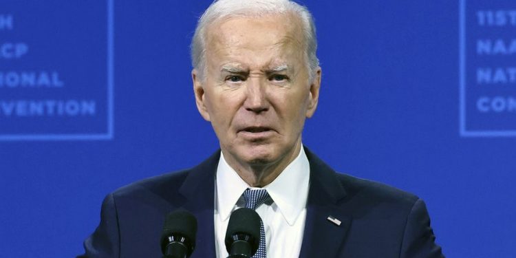 “바이든 호스피스 치료, 살아남을 가능성 낮다” 위독설 소동