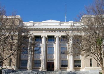 조지아주 법원, 들끓는 빈대에 폐쇄 ‘비상 명령’