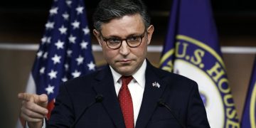 역풍 불라…美하원 공화 지도부 “해리스 인종 언급 삼가라” 입단속