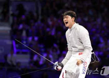 출발이 좋다…오상욱 ‘첫날 금 계보’ 사격·수영 각각 은·동(종합)[올림픽]