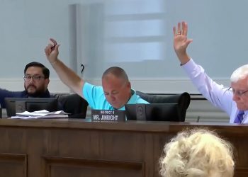 몽고메리 시의회, 경찰 급여에 대한 시장 거부권 무시