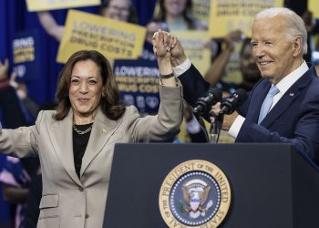 다 내려 놓은 바이든 ‘트럼프든 뭐든’ 여유…”해리스 엄청난 대통령 될 것”