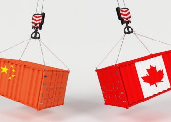 캐나다, 중국산 전기차에 100% 과세 방침…관련 규제 신설 예고