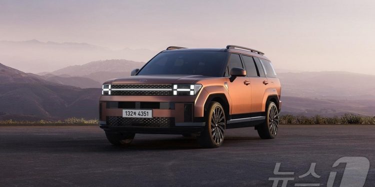 25년형 싼타페 출시…’프레스티지 플러스’ 트림 추가