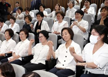 간호법 국회 통과…내년 6월부터 PA간호사가 의사 업무 일부 가능