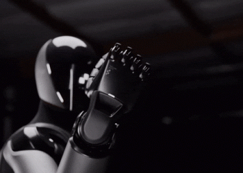 성큼 다가온 휴머노이드 로봇시대…車공장 일꾼 양산 앞둬