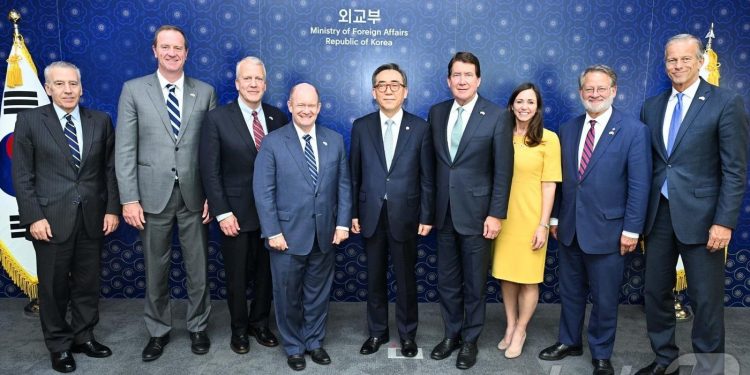 조태열, 美 상원 의원단 면담…”北 비핵화 원칙 불변”